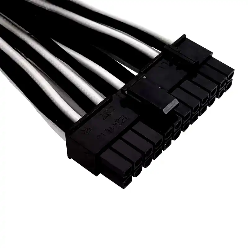 Additional Image 1: Cable-mallado-extension-para-mother-24-pines-Corsair-blanco-negro-2.webp