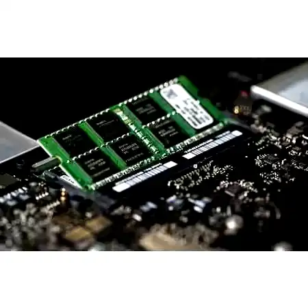 Servicio instalación de memoria DDR4 en notebook 