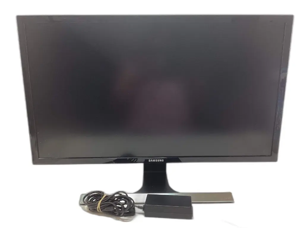 Monitor Led Samsung U28e590d Hdmi Dp 28" Uhd 4k  Outlet usado como nuevo
